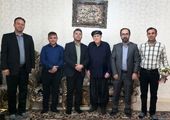 صعود موفق کوهنورد ایلامی به بام لرستان

