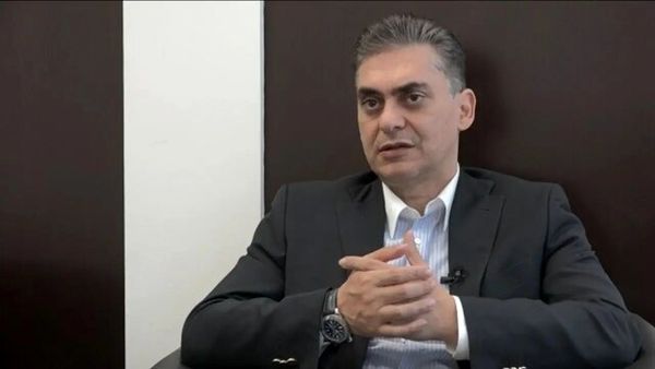  فشار اصلی بر فعالان اقتصادی از سیاست‌های داخلی است نه تحریم‌های خارجی