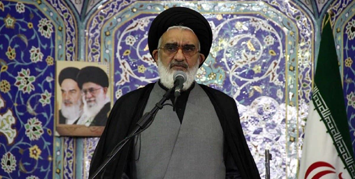 زیارت اربعین از جلوه‌های امر به معروف و نهی از منکر است

