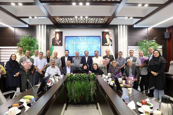 برگزاری مراسم تکریم و تجلیل از بازنشستگان شهرداری منطقه ۳