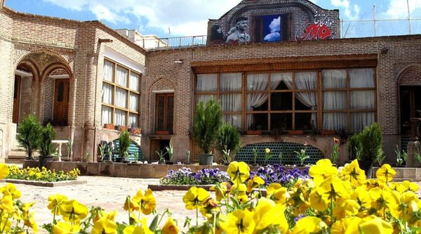 معرفی دو خانه تاریخی در پرس تیوی