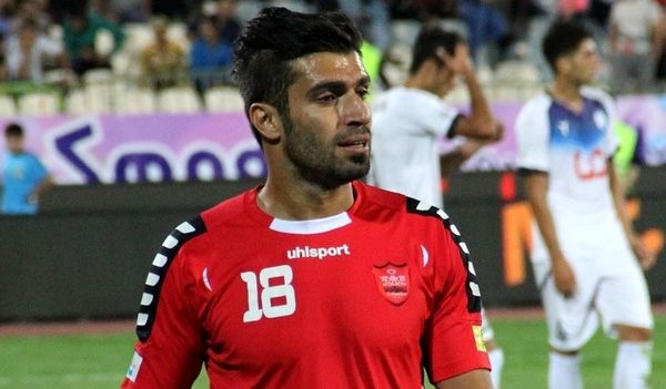 بازیکن سابق پرسپولیس: ۴ جام از دست رفت تا یک نفر کاپیتان شود!