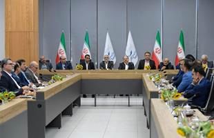آیین تکریم و معارفه مدیران عامل شرکت های تابعه هلدینگ خلیج فارس