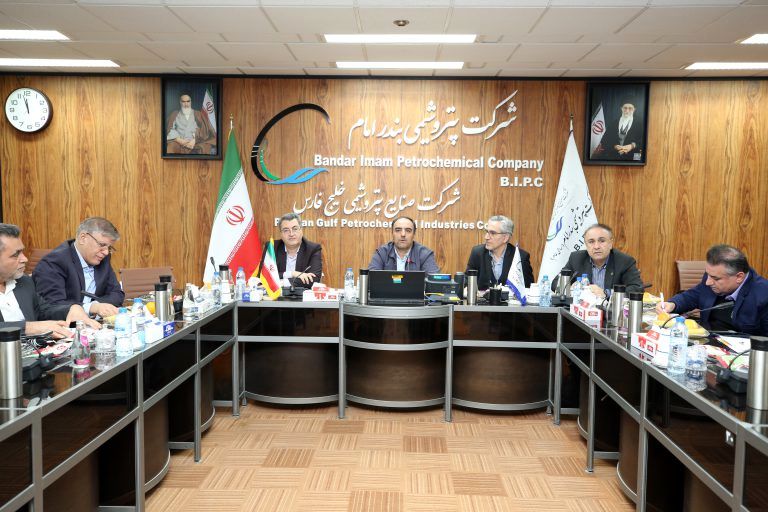 تصفیه‌خانه مرکزی پتروشیمی بندرامام تا پایان سال‌جاری به بهره‌برداری می‌‌رسد