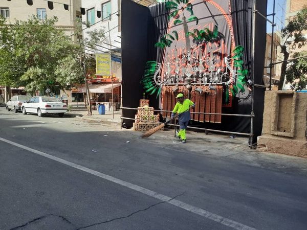 30 تن پسماند خشک از ایستگاه های صلواتی و تکایا در معابر منطقه 19جمع‌آوری شد

