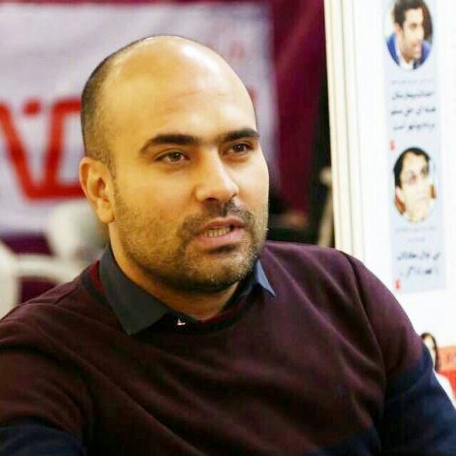 انجام مراودات بانکی مردم با مشکل روبرو شده است
