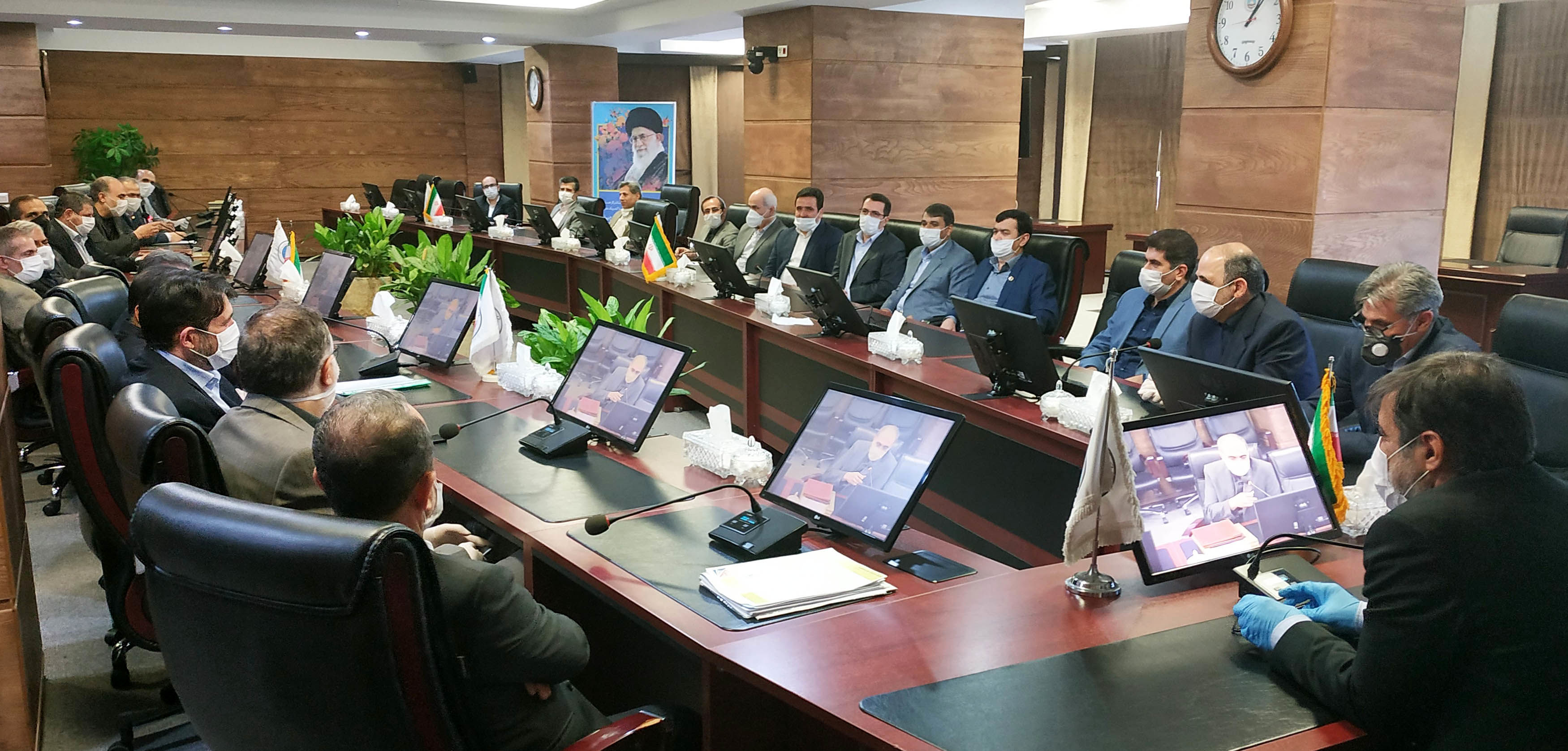 معارفه و تکریم در دو معاونت بیمه ایران
