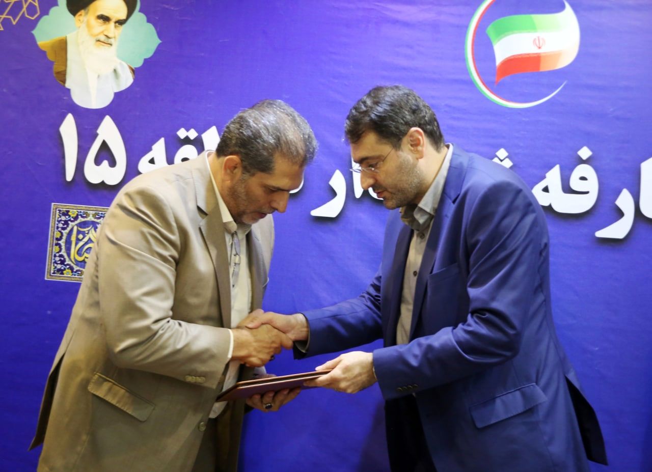 راهبرد اصلی مدیریت شهری در این دوره تحول گرایی است