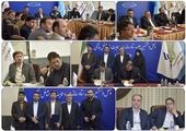 کشاورزان برای خرید تراکتور از بانک قرض‌الحسنه مهر ایران وام دریافت می‌کنند