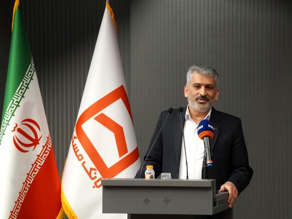 لزوم هدایت منابع تسهیلات نهضت ملی به چرخه بانک مسکن با رویکرد بازاریابی زنجیرهای